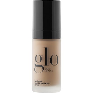 Glo Skin Beauty Luminous Liquid Foundation SPF18