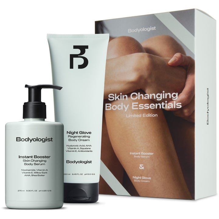Bodyologist Skin Changing Body Essentials sett 275 ml og 250 ml fornyende kroppspleie i hvit pumpeflaske og tube