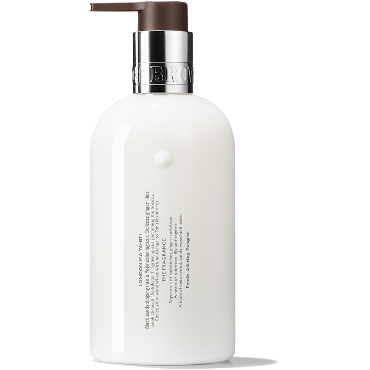 Molton Brown Heavenly Gingerlily Body Lotion 300 ml pleiende kroppskrem i hvit pumpeflaske med sølv og brun topp