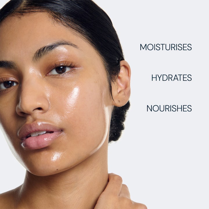 Elemis Pro-Collagen Marine Oil 15 ml ansiktsolje med fuktighetsgivende Padina Pavonica og jojobaolje.
