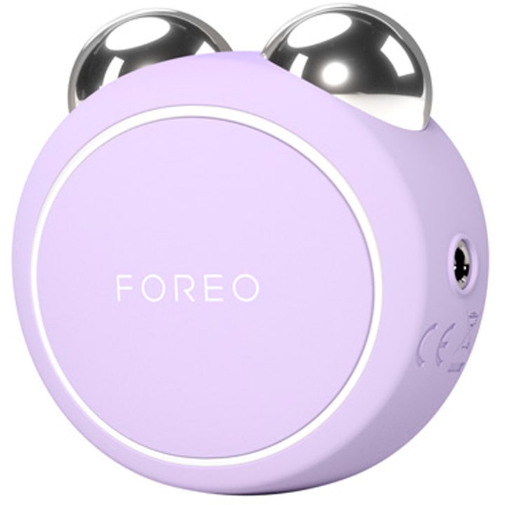 FOREO BEAR 2 go Lavender 1 stk oppstrammende ansiktsapparat i lavendelfarget silikon med to sølvfargede kuler