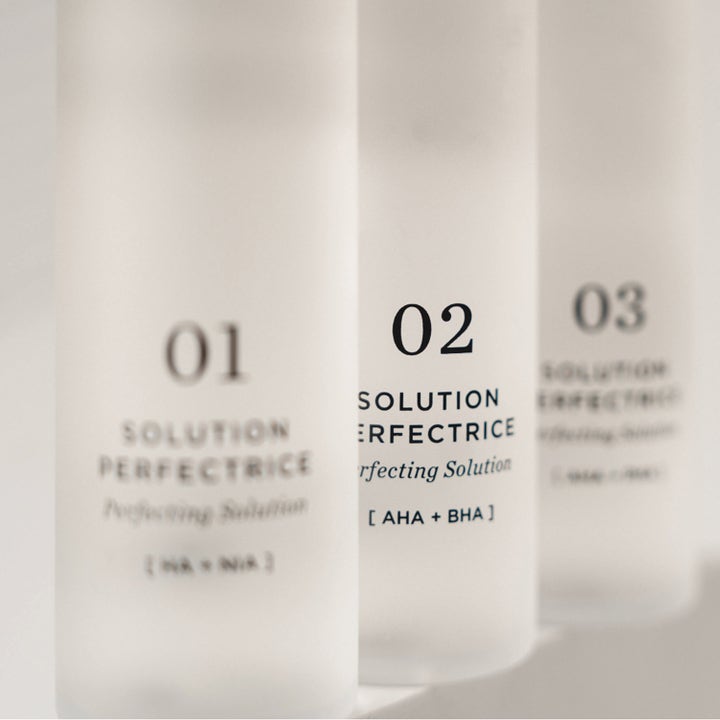 Codage Paris The Perfecting Solution N°03 150 ml toner i frostet glassflaske med AHA og BHA