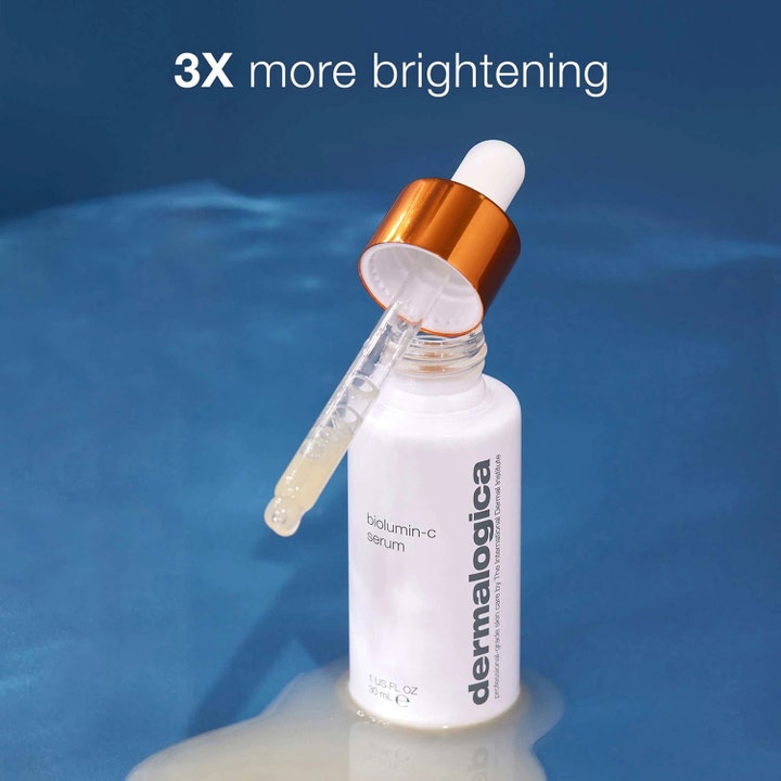 Dermalogica AGE smart Biolumin-C Serum 59 ml med pipette gir glød og viser 3X more brightening