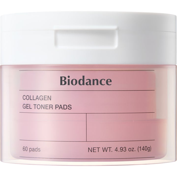 Biodance Collagen Gel Toner Pads 60 stk fuktighetsgivende ansiktspads i en lyserosa krukke med hvitt lokk