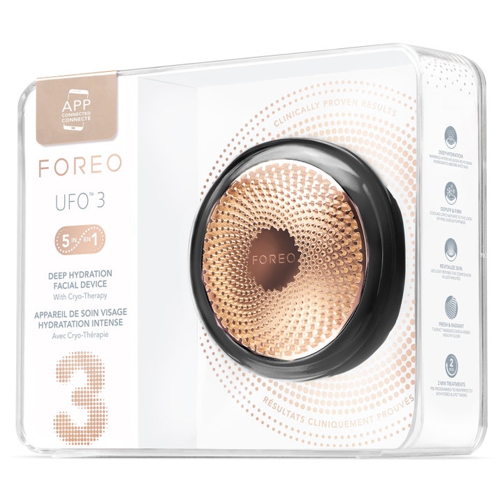FOREO UFO 3 Black 1 stk hudpleieenhet for dyp fuktighet i gjennomsiktig emballasje med gullfarget detalj