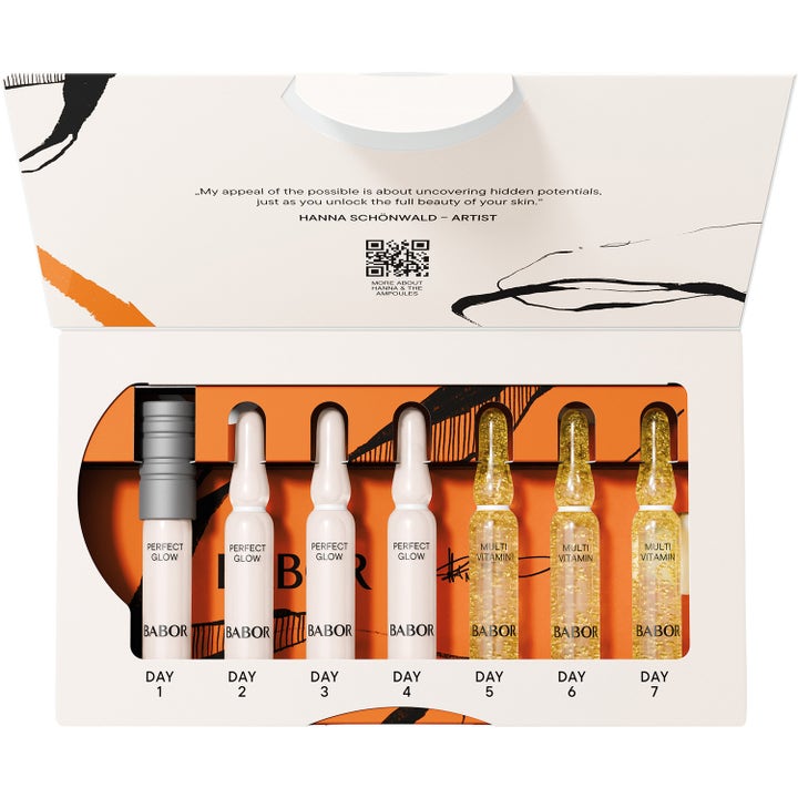 Babor Vitamin Glow 14 ml serum for glød med sju ampuller i Perfect Glow og Multi Vitamin i en kunstnerisk eske.