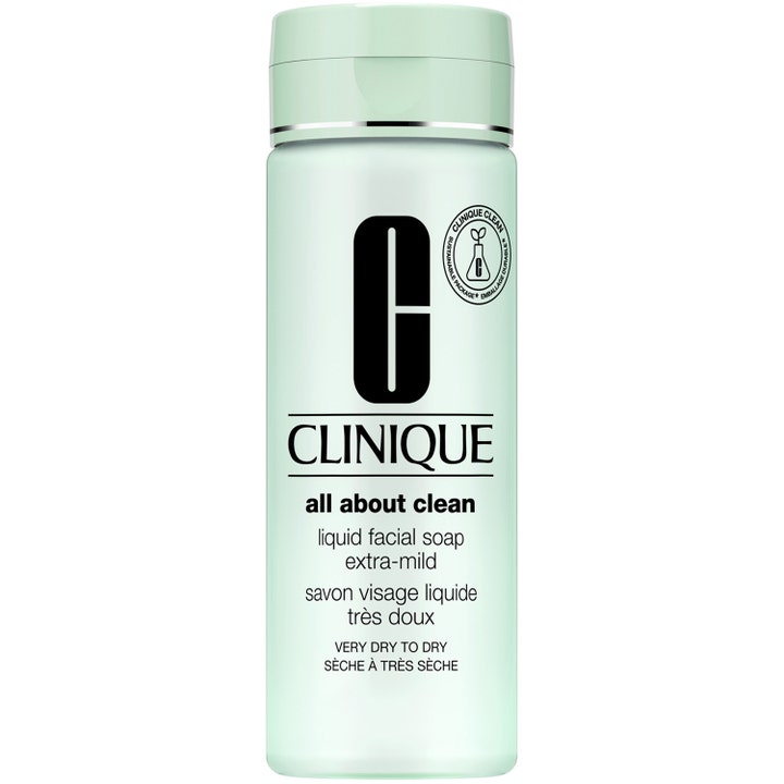 Clinique All About Clean Liquid Facial Soap Extra-Mild ansiktsrens for tørr hud i lysegrønn flaske med sølvdetaljer.