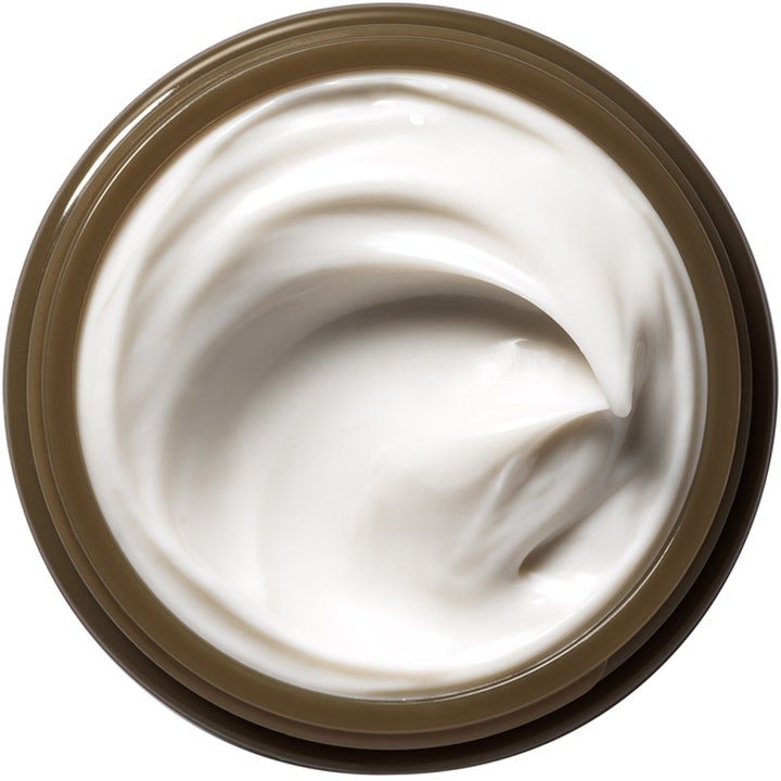Origins Plantscription Youth-Renewing Power Night Cream 50 ml nattkrem som fornyer huden med hvit kremet tekstur.