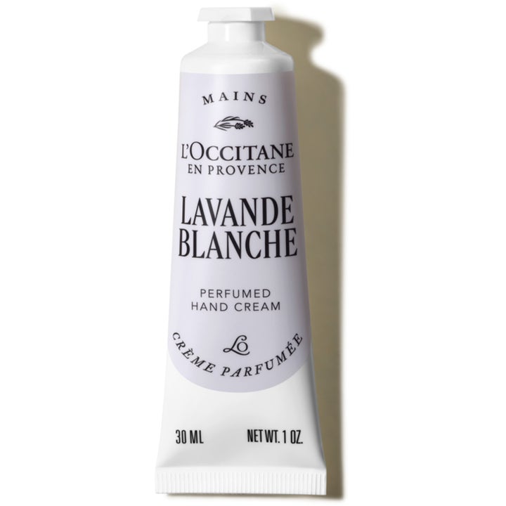 L'Occitane Lavande Blanche 30 ml velduftende håndkrem i hvit og lilla tube som gir myke hender.