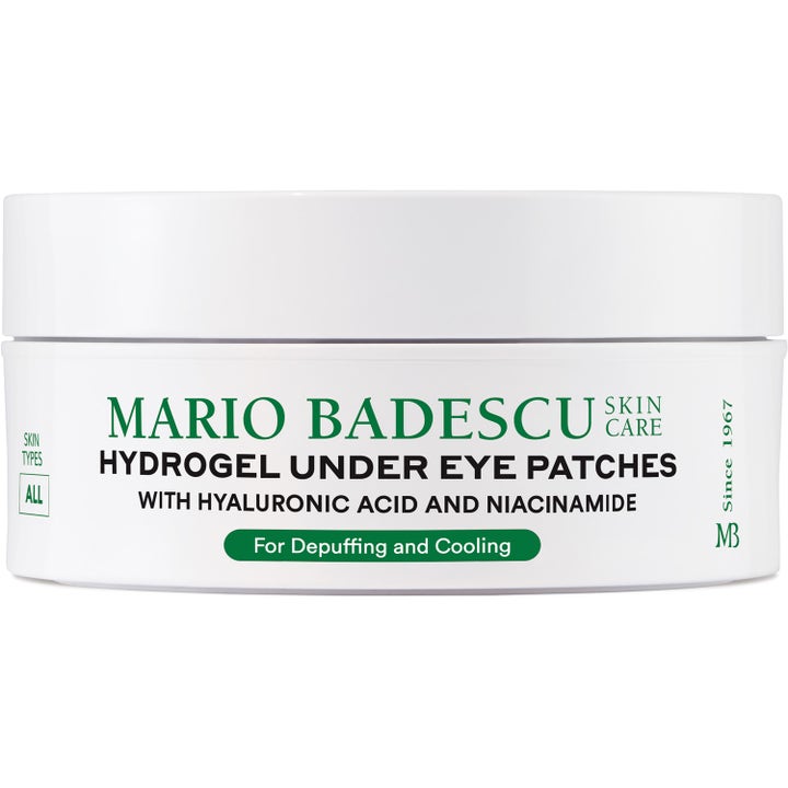 Mario Badescu Hydrogel Under Eye Patches kjølende øyepatcher med hyaluronsyre i en hvit krukke med grønn skrift