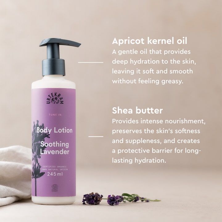 Urtekram Body Lotion Soothing Lavender 245 ml gir fuktighet med sheasmør og aprikoskjerneolje i pumpeflaske
