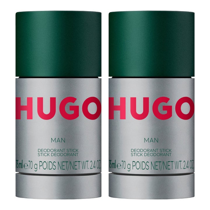 Hugo Boss Hugo Man 75 ml deodorant stick duo i sølvfarget hylse med mørkegrønn kork og rød logo