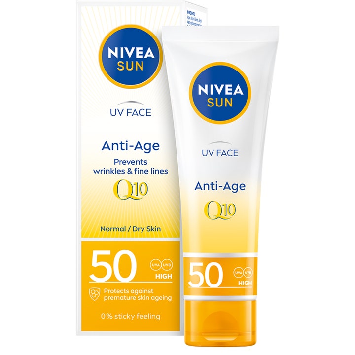Nivea Sun UV Face Anti-Age Q10 solkrem for ansikt SPF 50 motvirker rynker i hvit tube med gule detaljer og eske