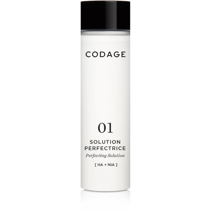 Codage 01 Solution Perfectrice utjevnende ansiktsvann i hvit minimalistisk flaske med sort kork.