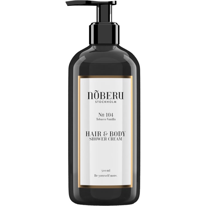 Nõberu No 104 Tobacco Vanilla Shower Cream 500 ml pleiende dusjsåpe i glanset svart pumpeflaske med hvit etikett.