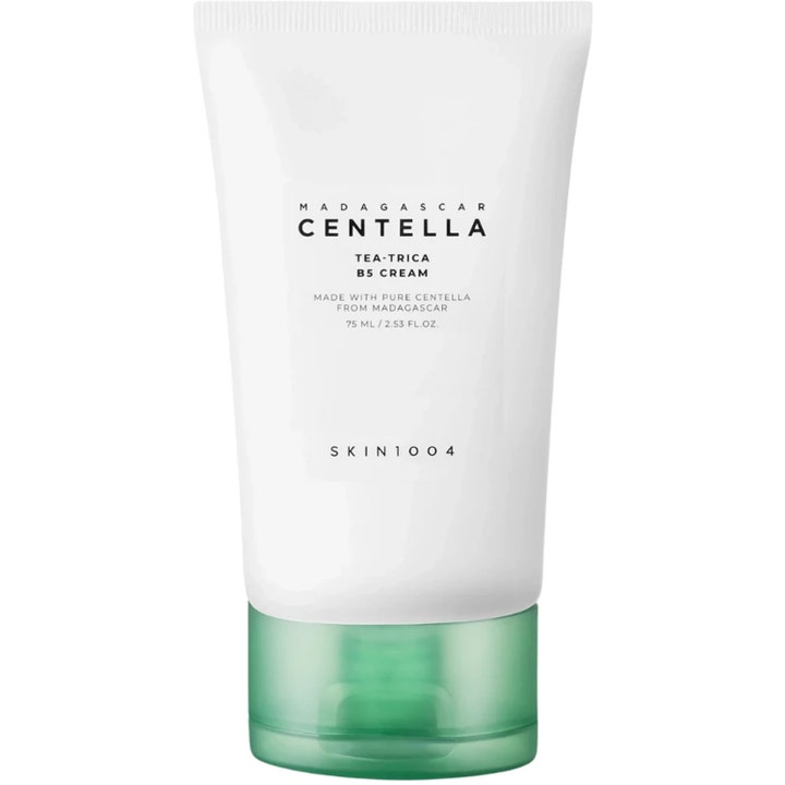 Skin1004 Madagascar Centella Tea-Trica B5 Cream 75 ml beroligende ansiktskrem i hvit tube med grønt gjennomsiktig lokk