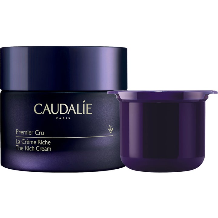 Caudalie Premier Cru La Crème Riche 50 ml anti-aging ansiktskrem i mørkelilla glasskrukke med lilla refill-kapsel