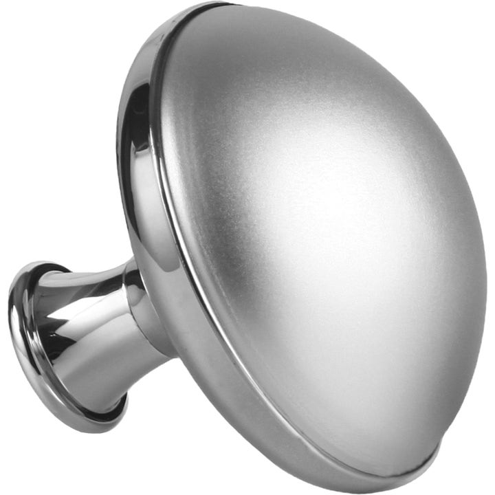 Dr. Ceuracle Cryo Tool 1 stk hudpleieverktøy som kjøler huden i sølvfarget metall med matt rund overflate og blank base.