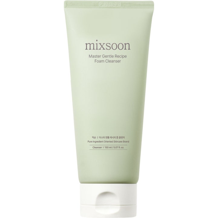 Mixsoon Master Gentle Recipe Foam Cleanser 150 ml skånsom ansiktsrens som gir ren hud i en lysegrønn tube med hvit kork.