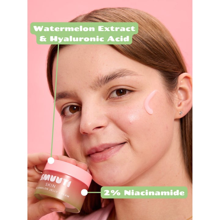 Smuuti Skin Watermelon Jelly Cream ansiktskrem med niacinamid og hyaluronsyre som gir fuktighet og glød.