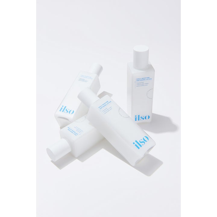 Ilso Daily Moisture Softening Lotion 150 ml fuktighetsgivende ansiktskrem i hvite flasker med blå logo