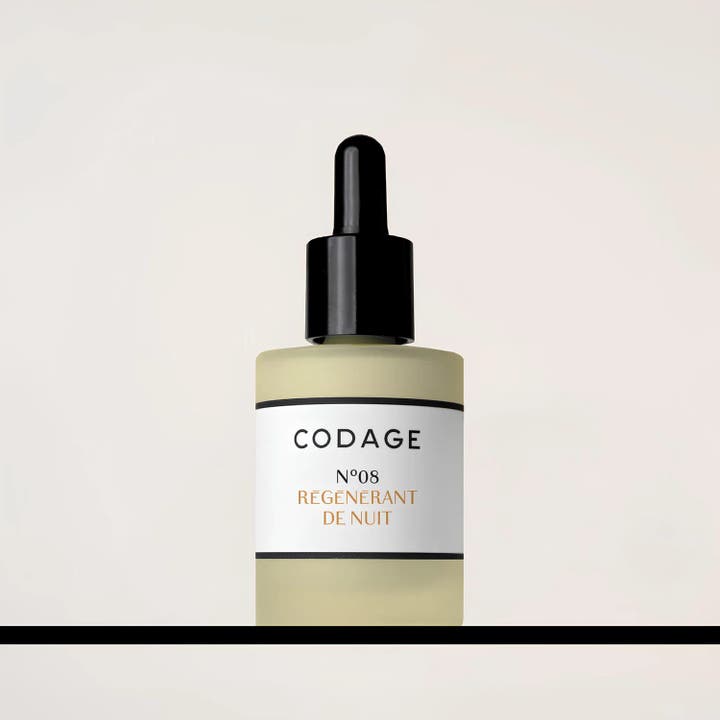 Codage Paris The Serum N°08 Night Rejuvenation 30 ml nattserum i frostet glassflaske med svart pipette.