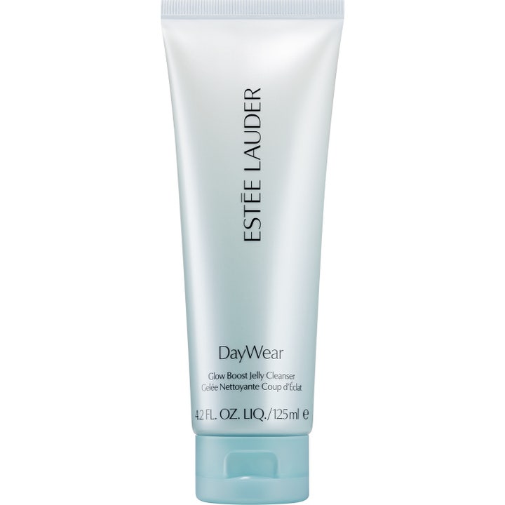 Estée Lauder DayWear Glow Boost Jelly Cleanser 125 ml glødgivende gelérens i en lys blå tube med perlemorsfinish
