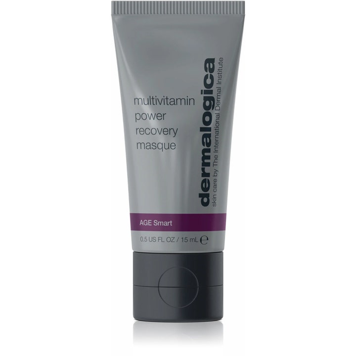Dermalogica Multivitamin Power Recovery Masque 15 ml ansiktsmaske som gir næring i grå tube med lilla bånd og sort kork.