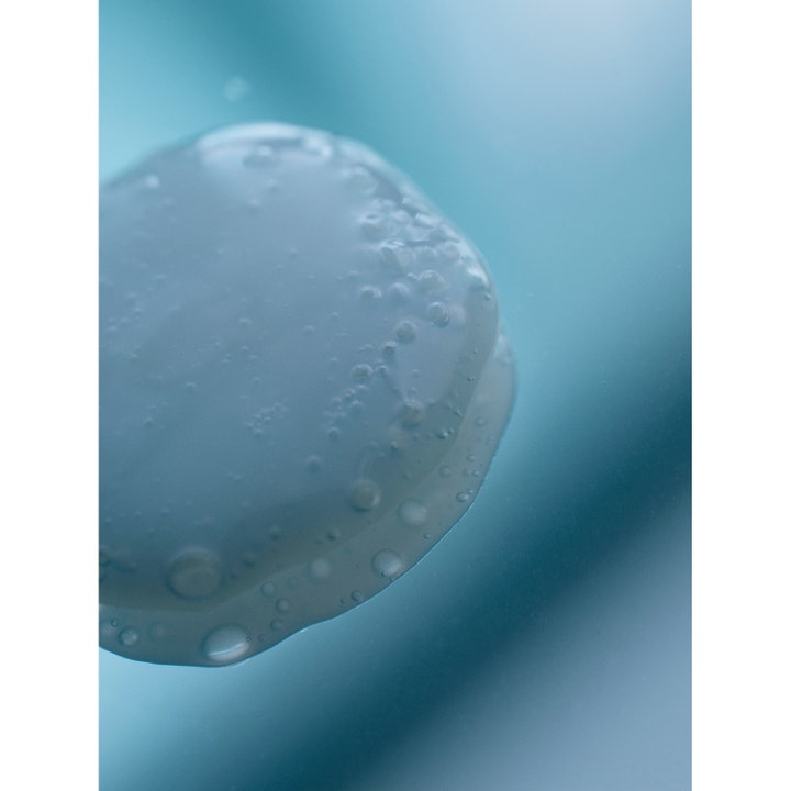 Rudolph Care The Eye Makeup Remover 100 ml skånsom rens med klar geltekstur og små luftbobler