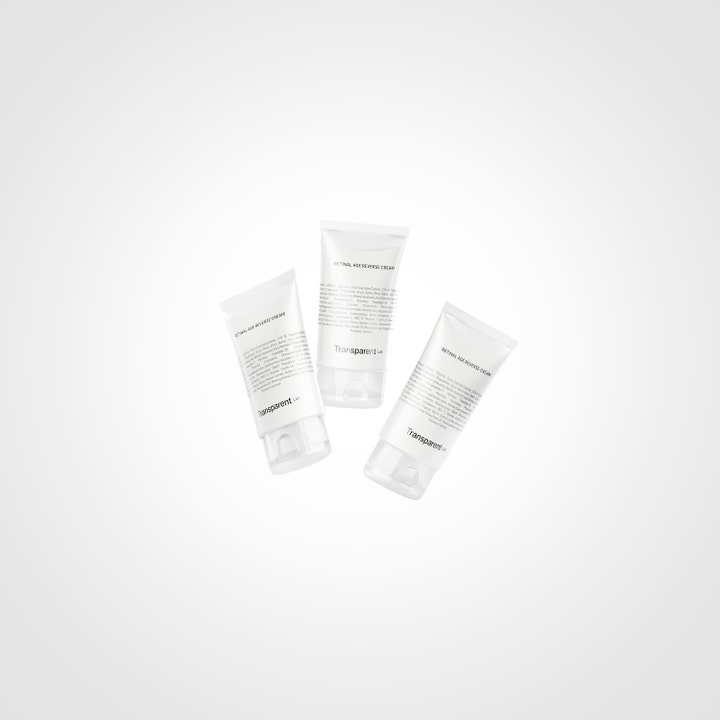 Niche Beauty Lab Transparent Lab Retinal Age Reverse Cream 50 ml anti-age krem vist som tre hvite tuber i vifteform