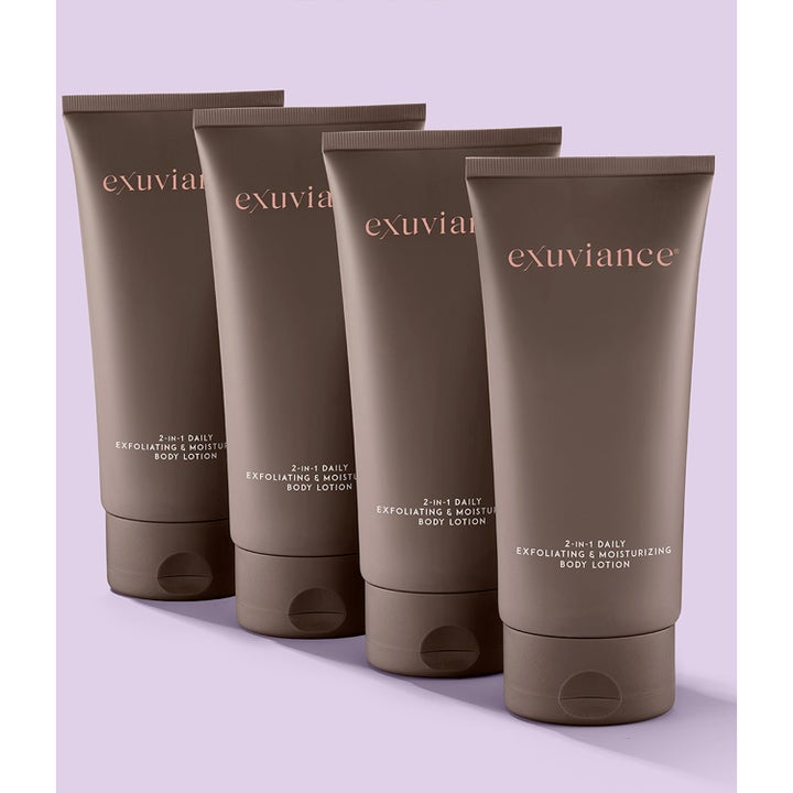 Exuviance 2 in 1 Daily Exfoliating & Moisturizing Body Lotion 177 ml i fire brune tuber på lilla bakgrunn.