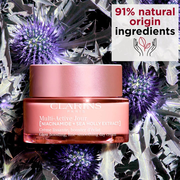 Clarins Multi-Active Jour 50 ml glødgivende dagkrem i rosa krukke med strandtistel og 91 % naturlige ingredienser