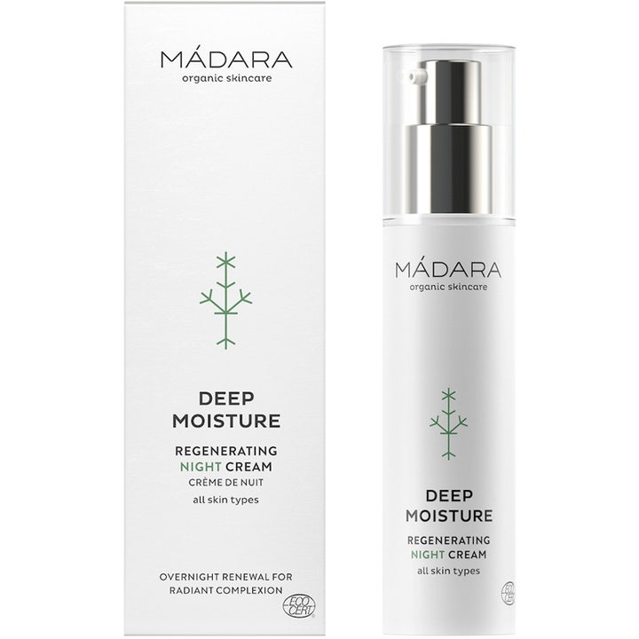 MÁDARA Deep Moisture Night cream 50 ml regenererende nattkrem i hvit pumpeflaske med eske for alle hudtyper