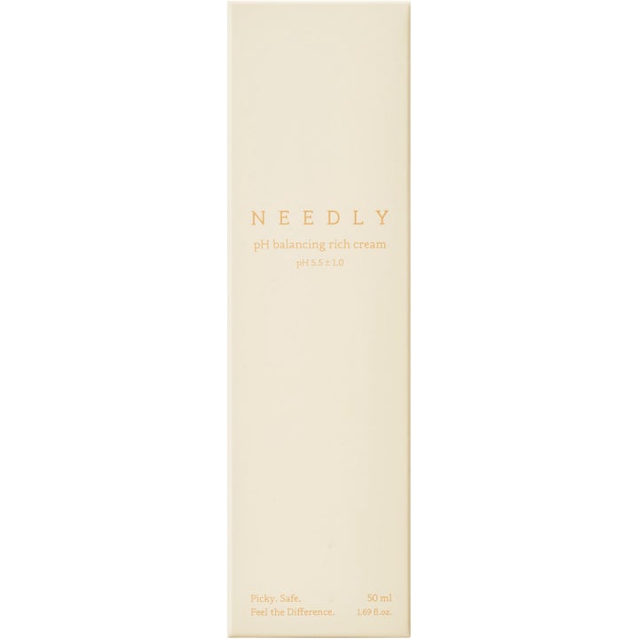 NEEDLY pH Balancing Rich Cream 50 ml fuktighetsgivende ansiktskrem i kremhvit ytteremballasje av papp
