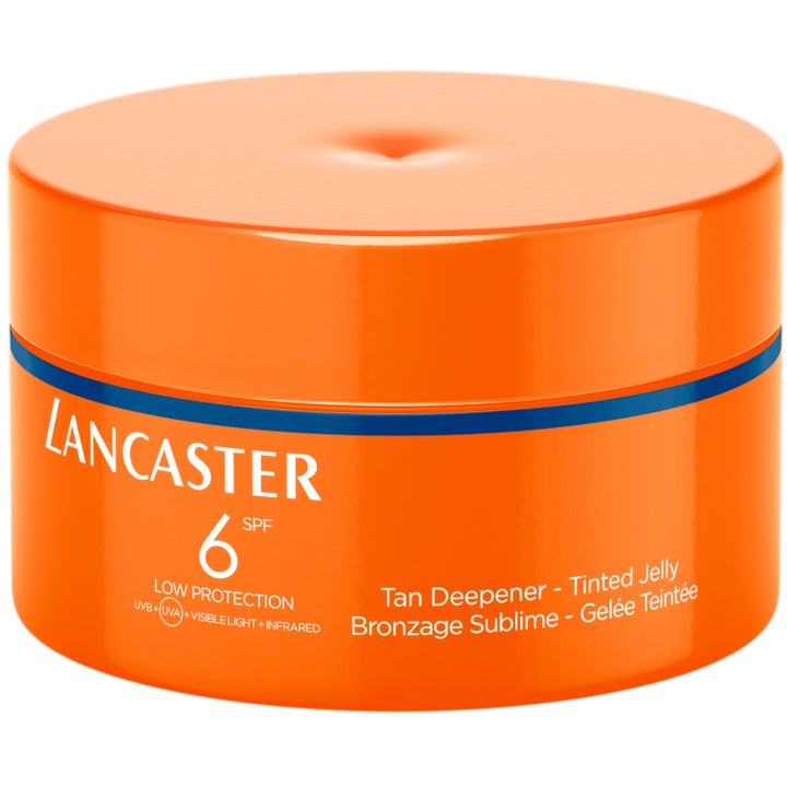 Lancaster Tan Deepener Tinted Jelly SPF 6 solgelé som gir dypere brunfarge i en glanset oransje krukke med blå stripe