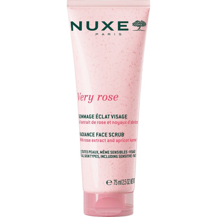 Nuxe Very Rose Radiance Face Scrub 75 ml ansiktsskrubb som gir glød i en lyserosa tube med små synlige korn.