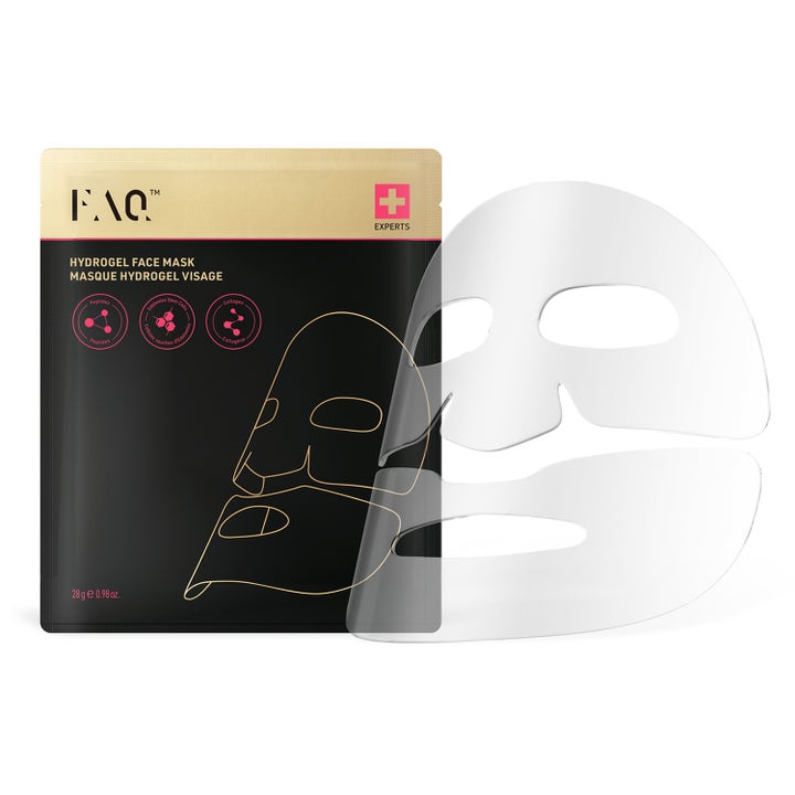 FAQ Swiss FAQ Glass Skin Collagen Face Mask 5 stk gir glød med gjennomsiktig todelt hydrogelmaske og sort sachet.