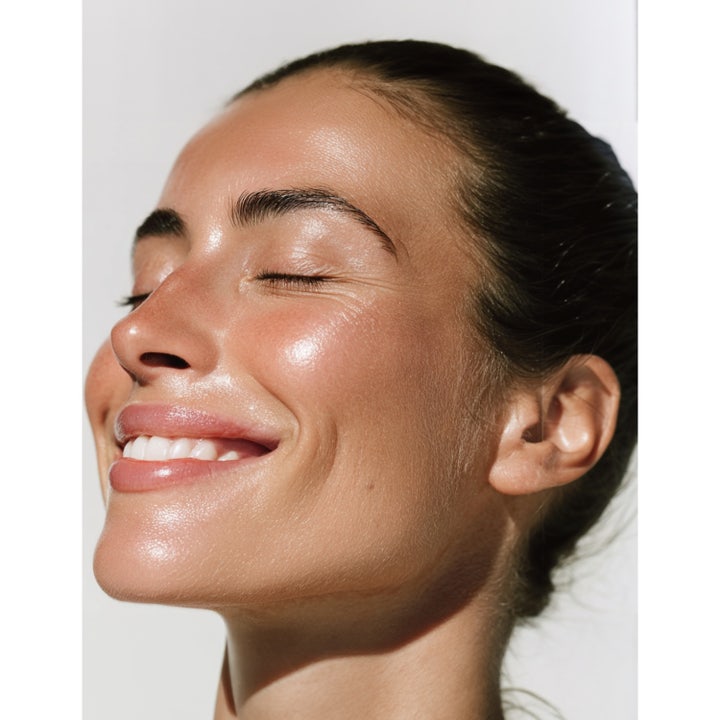 Purito Dermide Relief Barrier Moisturizer 100 ml beroligende ansiktskrem med ceramider og hvit tekstur