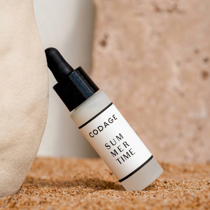 Codage Paris Summer Time Serum 10 ml beskyttende ansiktsserum i frostet pipetteflaske mot sand og stein