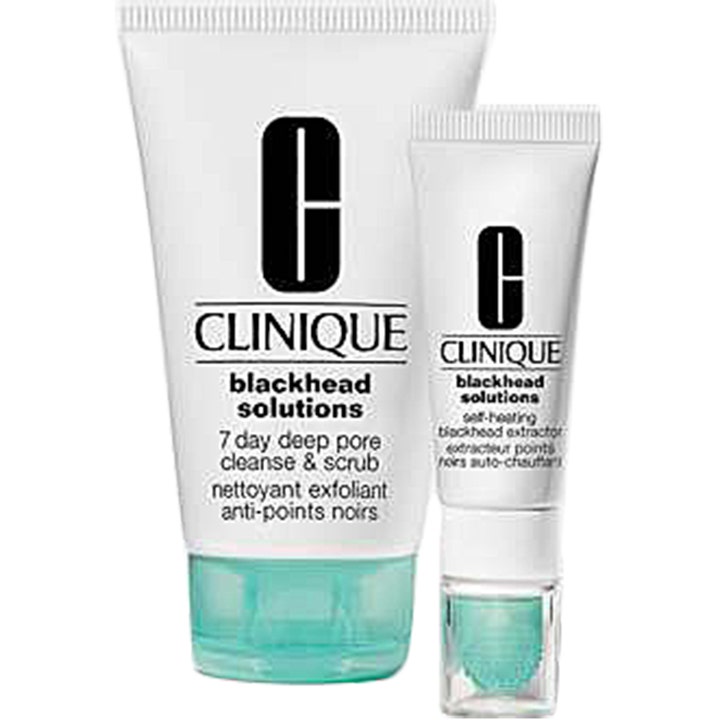 Clinique Blackhead Solutions 125 ml ansiktsskrubb mot hudormer i to hvite tuber med lyseblå detaljer