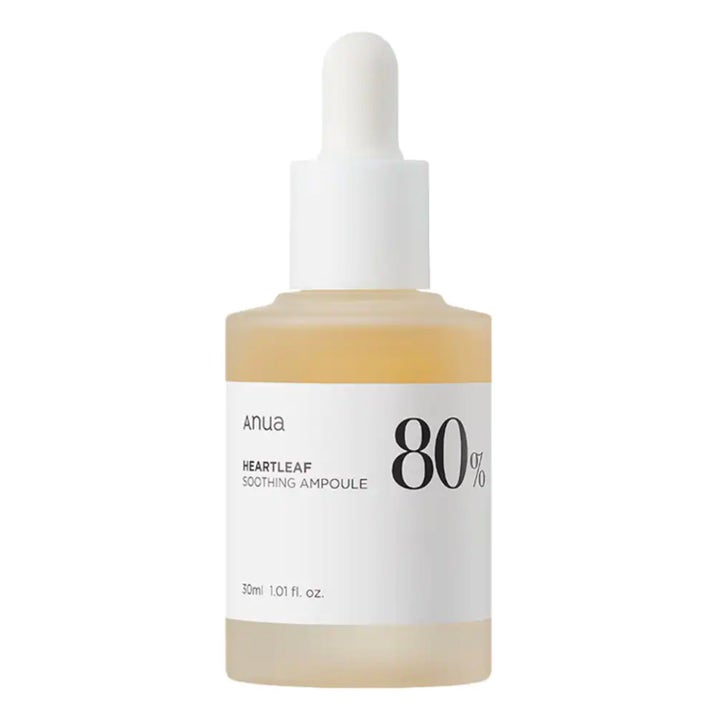 Anua Heartleaf 80% Soothing Ampoule 30ml beroligende ansiktsserum som gir ro i glassflaske med hvit pipette og gul væske