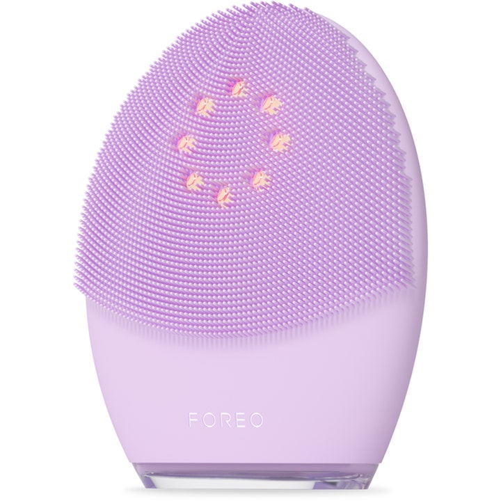FOREO LUNA 4 plus Sensitive Skin 1 stk ansiktsbørste i lilla silikon med lysende røde LED-punkter