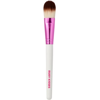 Kiss RK Makeup Brush