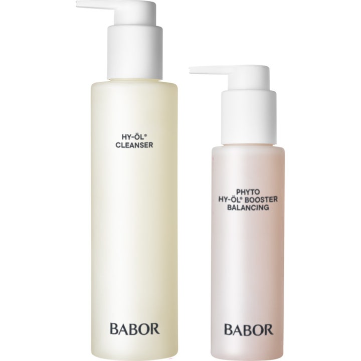Babor HY-ÖL Cleanser og Phyto HY-ÖL Booster Balancing rensesett som gir ren hud i to frostede pumpeflasker.