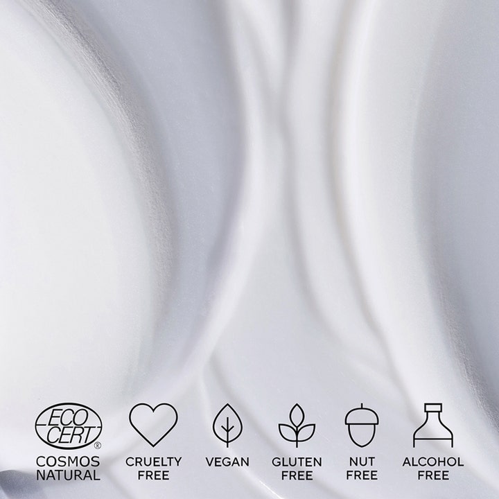 MÁDARA RETINOL ALTERNATIVE Plant-Powered Night Cream 50 ml nattkrem med hvit, kremet tekstur og veganske ikoner.