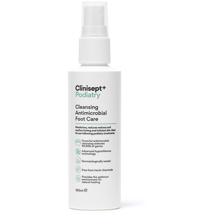 Clinisept+ Podiatry Cleansing Foot Care 100ml beroligende fotspray i hvit plastflaske med gjennomsiktig sprayhette