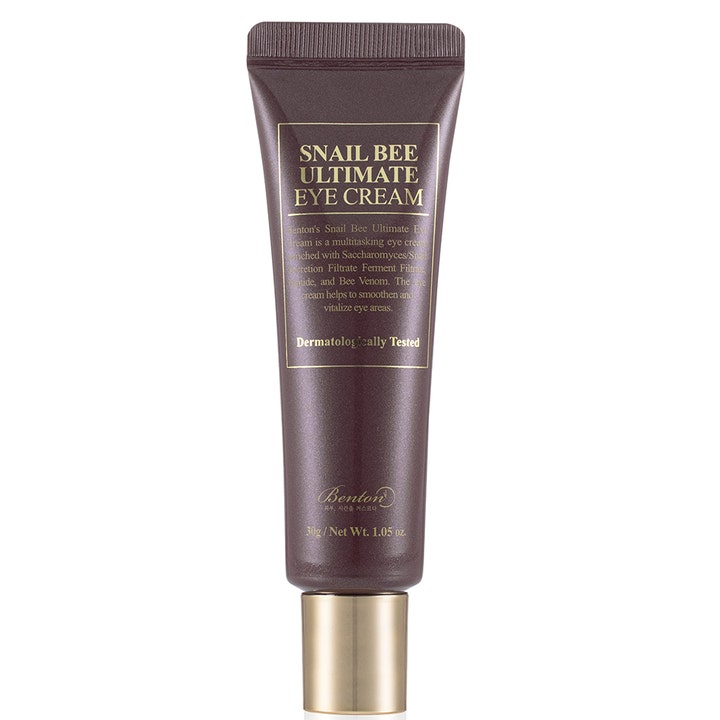 Benton Snail Bee Ultimate Eye Cream 30g revitaliserende øyekrem med snegleslim i en mørkebrun tube med gullkork