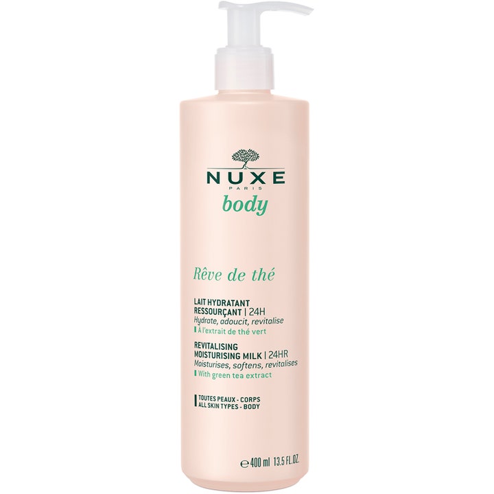 Nuxe Body Rêve de thé 400 ml revitaliserende fuktighetsmelk i en lys ferskenfarget plastflaske med hvit pumpe