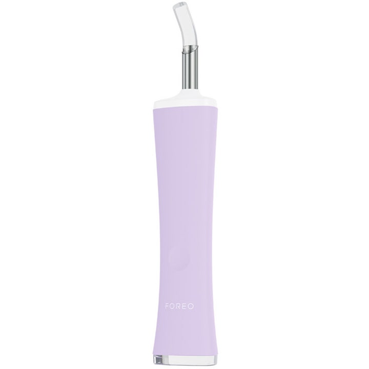 FOREO ESPADA 2 plus Lavender 1 stk hudpleieenhet mot kviser i lilla silikon med tynn metallspiss og klar tupp.