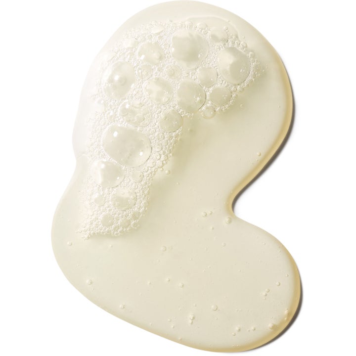 MAC Cosmetics Major Foamo Jelly Cleanser 150 ml rensende ansiktsgel med en klar tekstur og små luftbobler